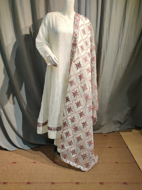 D-1091 Ivory Floral Embroidered 3-Piece Suit